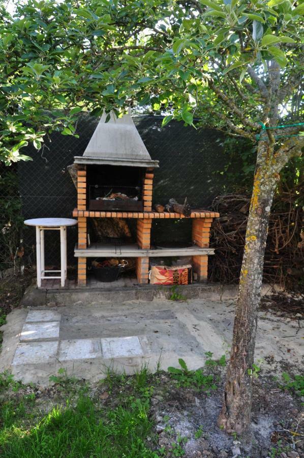 El Jardin De Manuela Villa Santibanez del Val Exterior photo